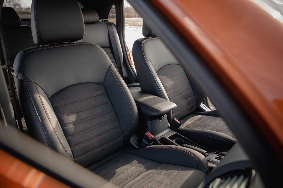 Интерьер Mitsubishi Outlander Sport 2019 года  (фото 38 из 39)